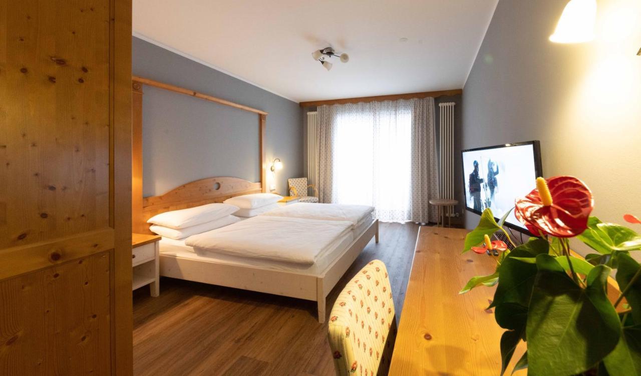 Hotel Hellweger Campo Tures Esterno foto